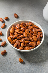 Homemade Caramelized Cinnamon Almonds