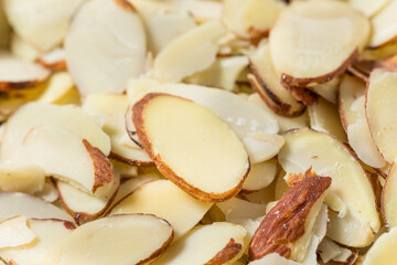 Raw Organic White Sliced Almonds