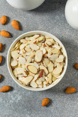 Raw Organic White Sliced Almonds