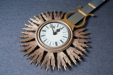 Vintage Wanduhr aus den 50er Jahren