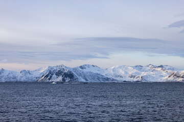 Inselkette der Lofoten, Norwegen, im Winter, Panorama