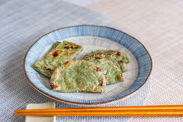 焼いた青のり天