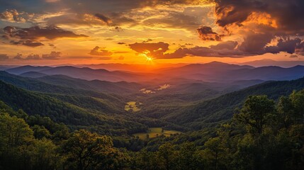Obraz premium Appalachian Sunset Panoramic: A Breathtaking Golden Hour Over Rolling Mountains