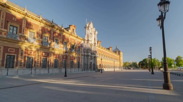 Hyperlapse del Palacio de San Telmo al Atardecer | Sevilla Barroca: Fachada Dorada, Jardines y R&iacute;o Guadalquivir en 4K