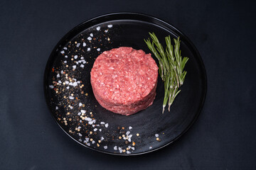 Bold Cuts & Strong Flavors