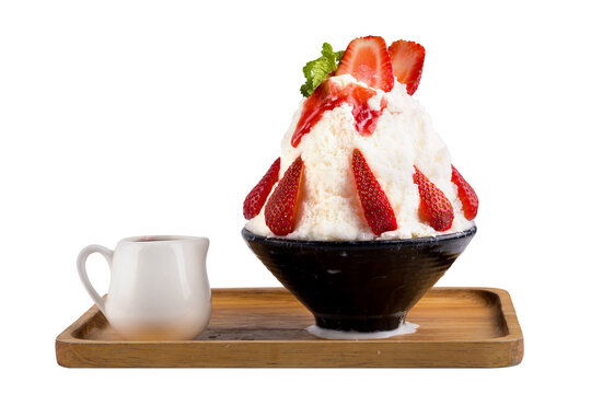 Korean shaved ice dessert with sweet toppings, Strawberry Bingsoo or Bingsu isolated on a transparent background
