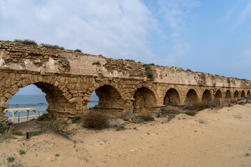 Fototapeta premium Ancient Roman Aqueduct of Caesarea - A Timeless Engineering Marvel