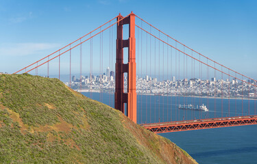 Golden Gate Bridge, San Francisco, California, USA. 