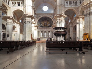Archs and architecture of the roof in Duomo of Pavia, (Pavia cathedral), Lombardy, Italy.