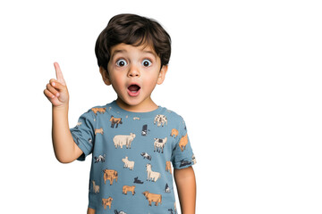 &Uuml;berraschter kleiner Junge zeigt mit dem Finger PNG mit transparentem Hintergrund

