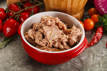 Canned tuna fish for salad