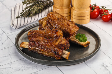 Baked beef ribs with marinade