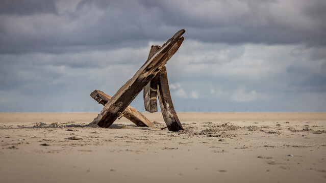 Bootwrack im Wattenmeer