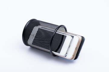 Mobile phone recycling, metal barrels and used mobile phones