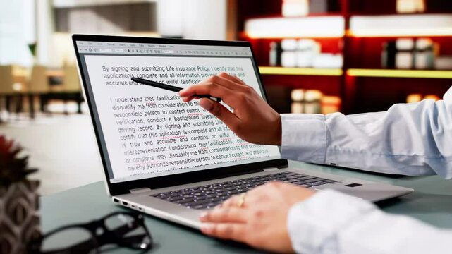 Script Proofread And Sentence Grammar Spell Check