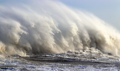 Storm waves (Storm Eowyn), Porthcawl Pier, South Wales