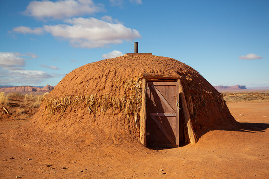 Navajo Hogan House, Monument Valley Navajo Tribal Park, Utah