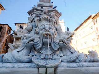 Naklejka premium pantheon fountain piazza della rotonda rome detail