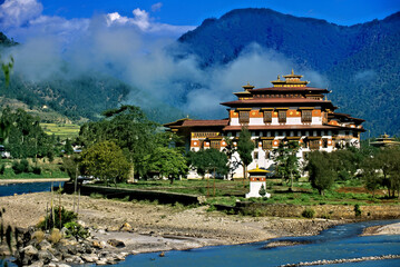 Punakha dzong (monastery). Bhutan