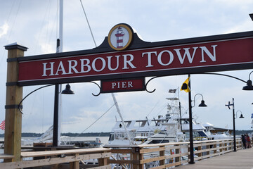Obraz premium Harbour Town Pier on Hilton Head Island, South Carolina