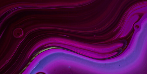 The Blend of Colorful Textures, Gold, and Patterns in Design
