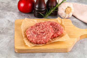 Raw round beef cutlet minced meat