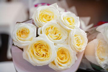 Beautiful live white roses in a bouquet.
