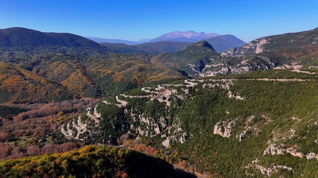 Papingo hairpin road Vikos-Ao&ouml;s National Park, Ioannina, Greece