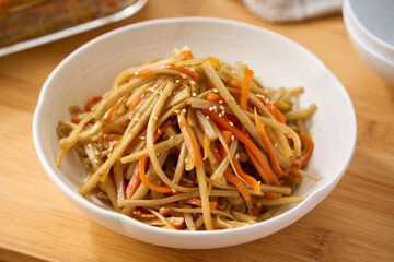家庭料理の定番「きんぴらごぼう」｜和風の常備菜