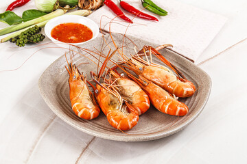 Boiled tiger prawn with sauce