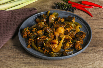 Roasted eel with lemongrass and sauce