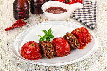 Turkish cuisine - Domatesli Kebab with tomato