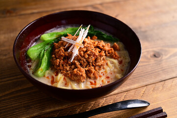 豆乳坦々麺