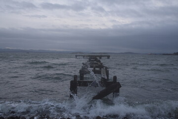 Obraz premium hawcraig pier in aberdour scotland