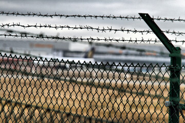 Fence / Zaun