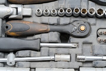 Stare zakurzone klucze samochodowe © Fotosylwester