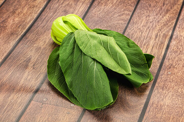 Raw asian Pak Choy salad