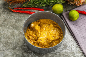 Inchian cuisine - chicken cashew curry