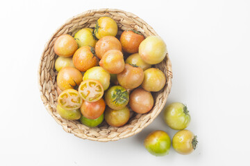 Tomato is an annual plant of the nightshade family. It grows to a height of 1 to 1.5 meters and has opposite, pinnately compound leaves.