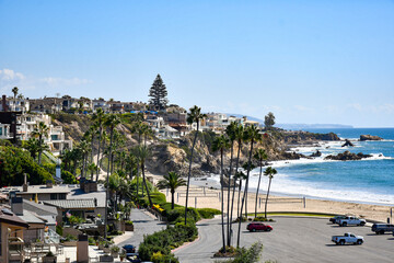 View along coastline at Corona Del Mar State Beach Park in New Port Beach, Orange County, California. 
