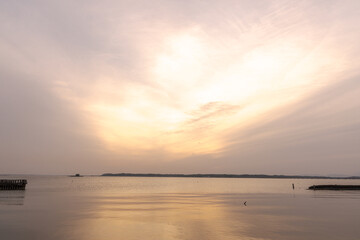 Naklejka premium 霞ケ浦の夕方近くの風景 