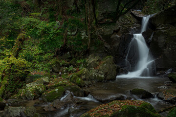 滝沢渓谷の滝の風景
