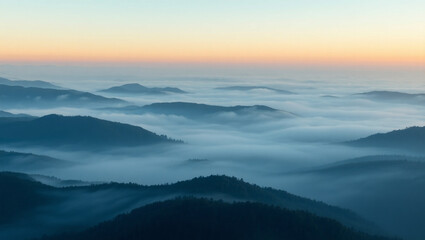 Fototapeta premium A photo of a breathtaking misty mountain range at dawn. 