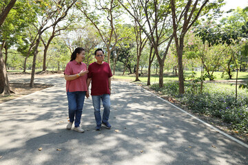 Obraz premium Senior in The Park