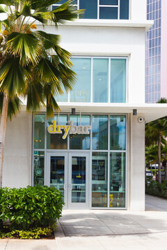 Drybar, a hair salon chain that offers only blowouts and no haircuts or color services, located on the corner of Auahi and Keawe streets, Honolulu.