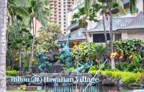 Kaha Ka `Io Me Na Makani, &ldquo;The Hawk Soars with the Winds&rdquo; sculpture by Kim Duffett, located at the entrance to Hilton Hawaiian Village, a landmark in Honolulu. 