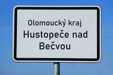 Ortsschild Olomouck&yacute; kraj Hustopeče nad Bečvou