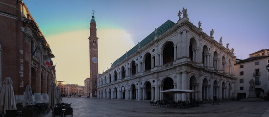 Panoramica della Piazza dei Signori con la basilica del Palladio, Vicenza, Veneto, Italia, banner