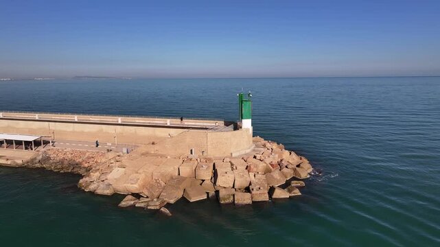 Faro del Grao en el Puerto de Gandia, Valencia, Comunidad Valenciana