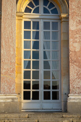 Obraz premium old window in the old building